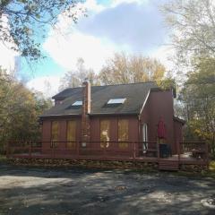 Ash Cottage in Poconos near Camelback & Kalahari