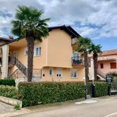 Apartments Kivi