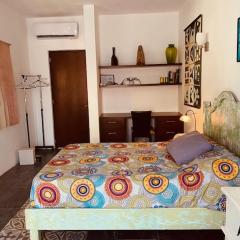 Acogedora suite con bonito jardin