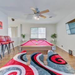 Modern Spacious 6Bedroom and 3andhalf Bathroom Home with Pool Table and BBQ