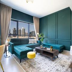 Iconic Burj Khalifa Views from Luxury 1BR Home
