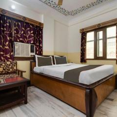 Hotel The Royal Palace - Sindhi Camp