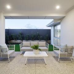 Villa Estepona Contemporary Style With Jacuzzi, Pool