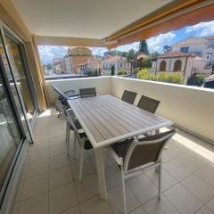 Appartement T3 rénové face plage avec terrasse et parking sécurisé - Arcachon - FR-1-374-224