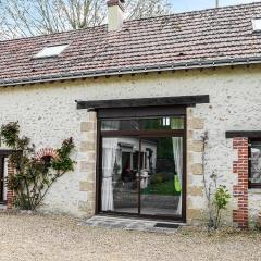 Nice Home In Savigny Sous Le Lude With Private Swimming Pool, Can Be Inside Or Outside