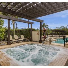 Luxurious 4BR Townhome - 5 minutes from Disney