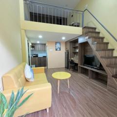 Cozy Duplex Apartment near Bui Vien, Ben Thanh Market