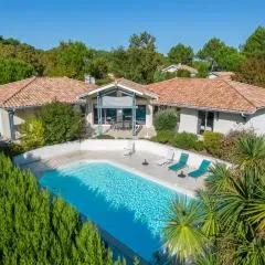 Villa familiale avec piscine chauffée, clim, 4 chambres, proche golf et plages - FR-1-319-565