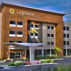 La Quinta Inn & Suites by Wyndham Chelsea