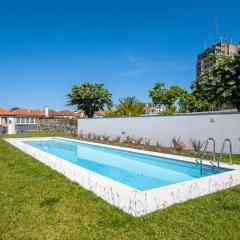 HM - Oporto Studio Pool Oasis