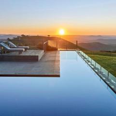 Beolite Retreat - Stunning Pool - Luxury Farm stay
