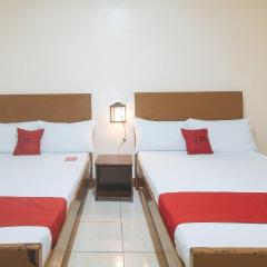 RedDoorz at Elegance Guest House near NAIA T3