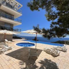 Altezza Luxury Apartment 11