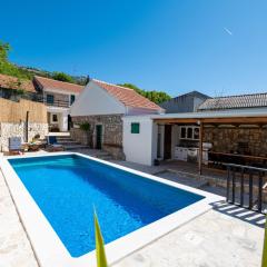 Family friendly house with a swimming pool Seline, Paklenica - 23248