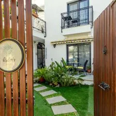 Arden's House