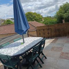 T3 terrasse calme Nîmes proche centre