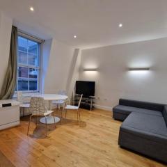 One Bedroom Apartment in Holborn
