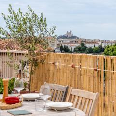 Apartment with Large Terrace and Panoramic View - 2 Bedrooms, Marseille