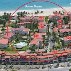 Ocean Dream Art Deco Studio w/balcony