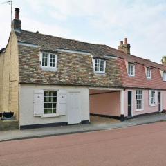 The Holts - Charming 2 Bed Cottage