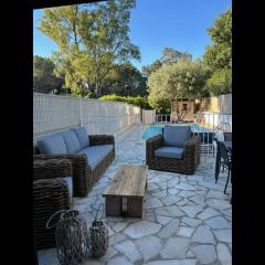 Charmant mazet avec piscine privée proche plage et commerces à trois mn à pied à la Croix Valmer