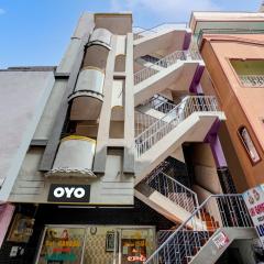 OYO Flagship Sai Ganesh Deluxe Lodge