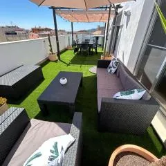 Lo balconet del Delta. Àtic-dúplex vacacional.
