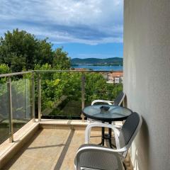 Sunny apartment in Tivat