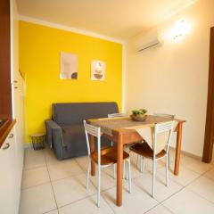 Apartment ulivo with pool and private beach