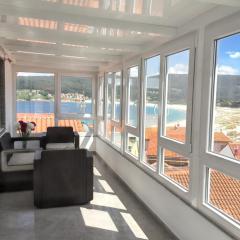 2 bedrooms apartement at Laxe 80 m away from the beach with sea view and furnished terrace