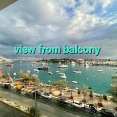 Sea View Over Valletta Strand Area S2