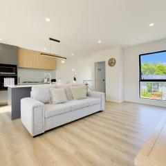 Modern Design Brand New House in Forrest Hill