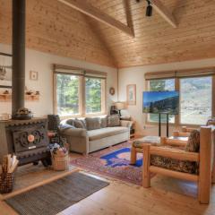 Secluded Mountain Getaway