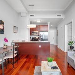 Nice 1BR Luxury Flat - Pool & Gym