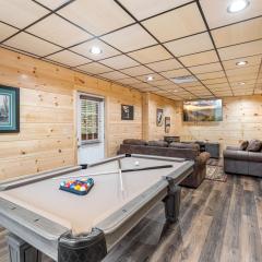 The Red Bird Cabin is a newly built 2 bed 2 bath cabin less than a mile from Pigeon Forge