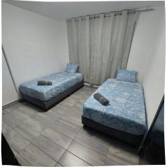 Habitación cómoda y segur4