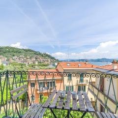 2 Bedroom Lovely Apartment In Le Grazie