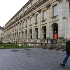 B&B Le Miroir aux Fées Bordeaux