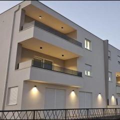 Vodice SJ1 Comfortable holiday residence