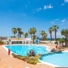 Sea Views and Golf Views Holiday in Amarilla Golf PH3B1