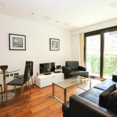 Modern and Brand New Flat In Central London