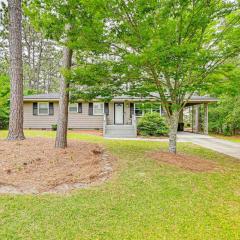 Pinehurst Home with Deck Less Than 2 Mi to Golf Course!