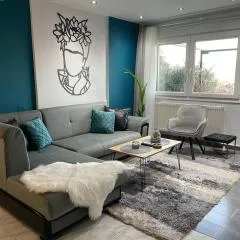Luxury Cityview Apartment with Garden