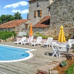 Villa de 4 chambres avec piscine privee et terrasse amenagee a Lherm