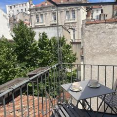 Lovely studio with balcony - view of Place Liberté