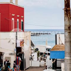 CENTRAL SQUARE - San Foca