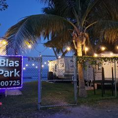 San Blas RV Park Frente al mar