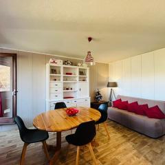 Appartement au Mont-Dore - 2 pièces, 34m², loggia et parking, proche centre et Thermes - FR-1-608-257