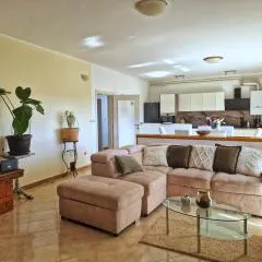 APARTMAN MARE-PEROJ