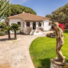 Historic Villa Giardini, Pool and Private Park